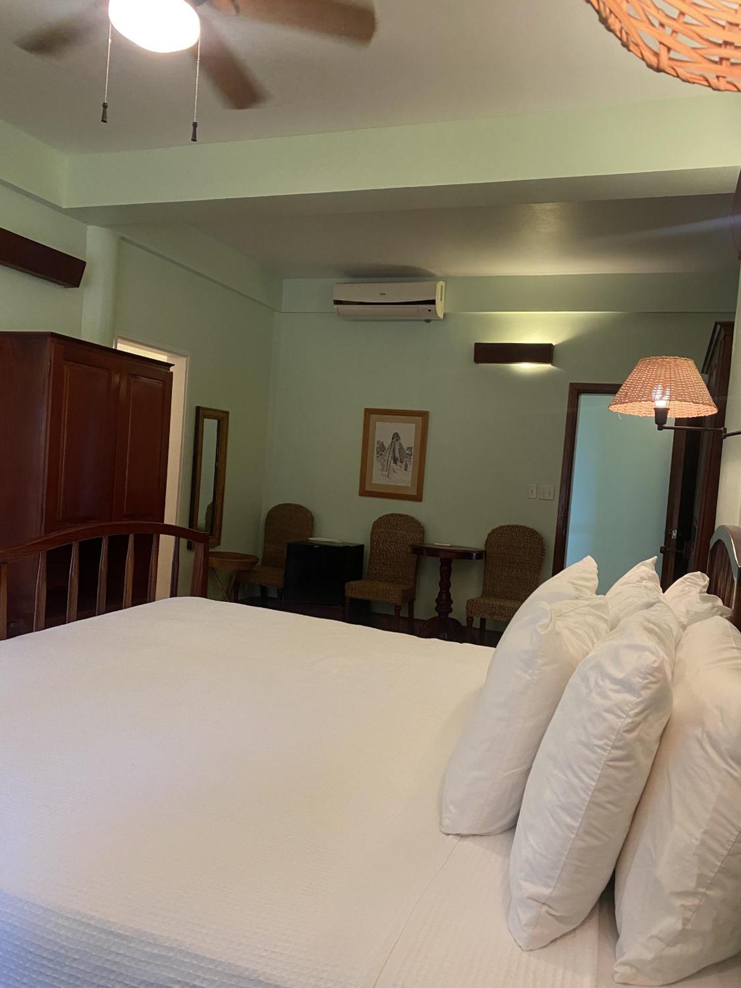 Tranquility Beach Suites Placencia Zimmer foto
